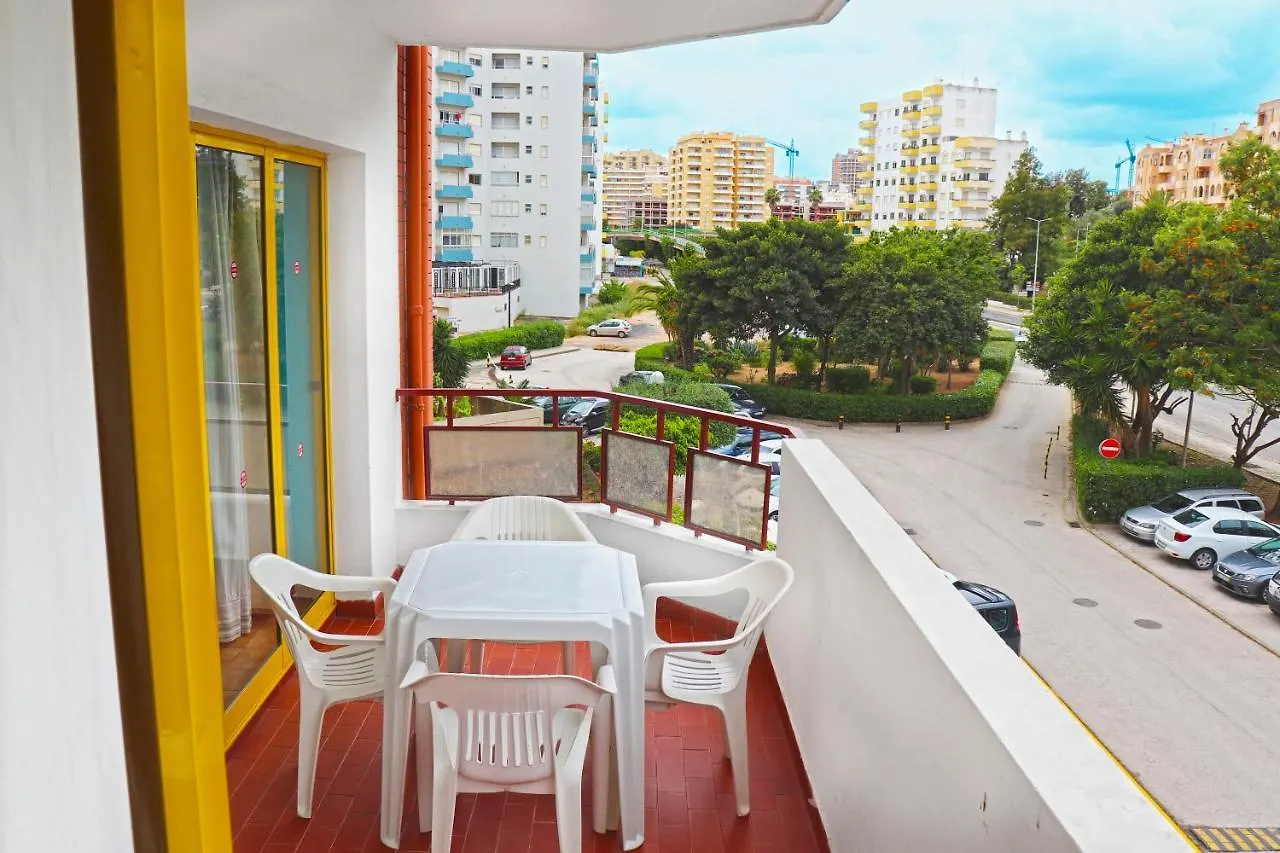 Comfy Apartment At Clube Praia Da Rocha Portimao