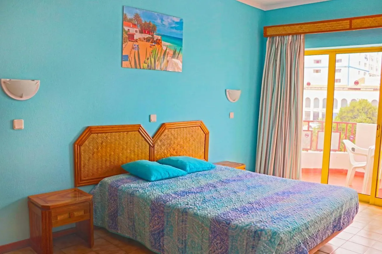 Comfy Apartment At Clube Praia Da Rocha Portimao Portugal